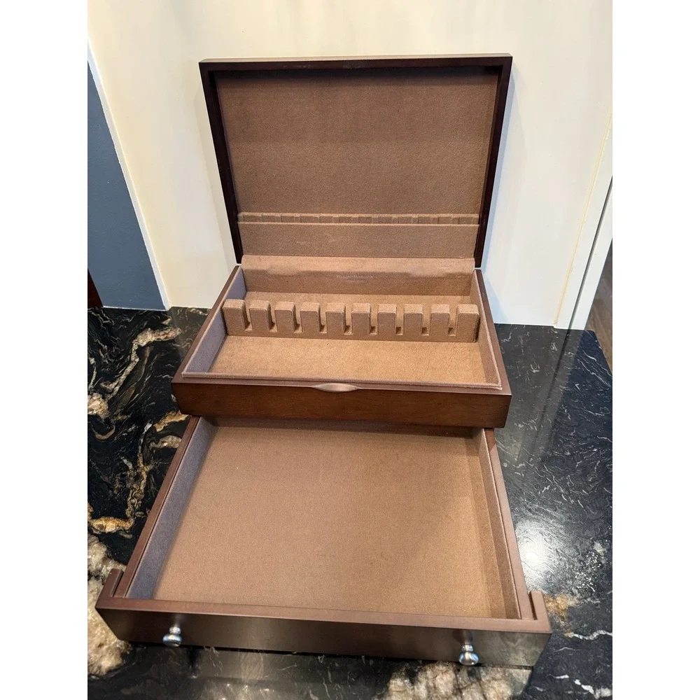 REED AND BARTON Mahogany Ornate Silver Flatware Jewelry STORAGE CHEST BOX